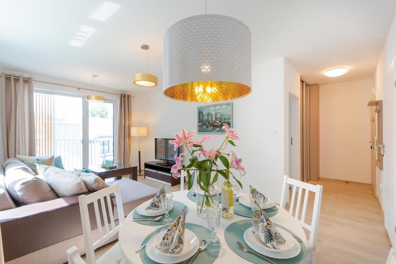 Feniks Spa Apartaments 12 By Jantar Apartamenty Kolobrzeg Oda fotoğraf